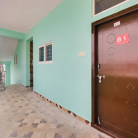 Hotel O R.J.International Pedda Ambarpet Buitenkant foto